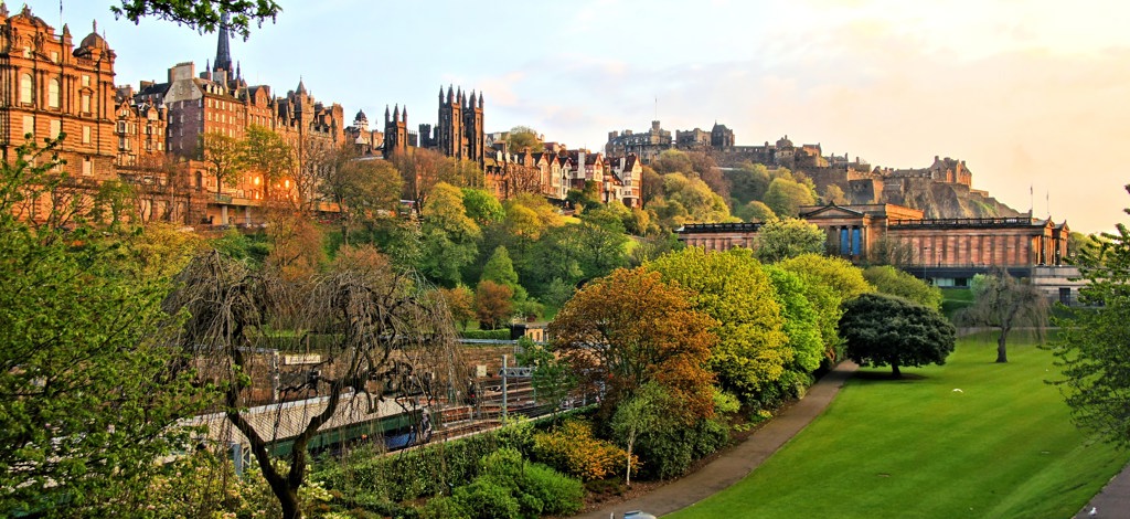 Holidays to Edinburgh